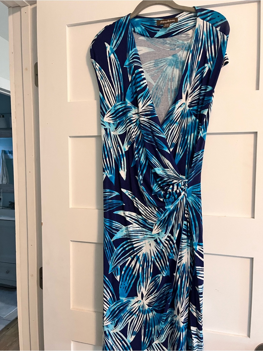 Tommy Bahama Blue & White Tropical-Print wrap dress